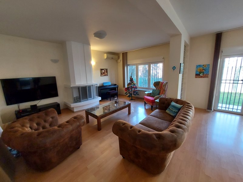 Pipera, cartier Class,