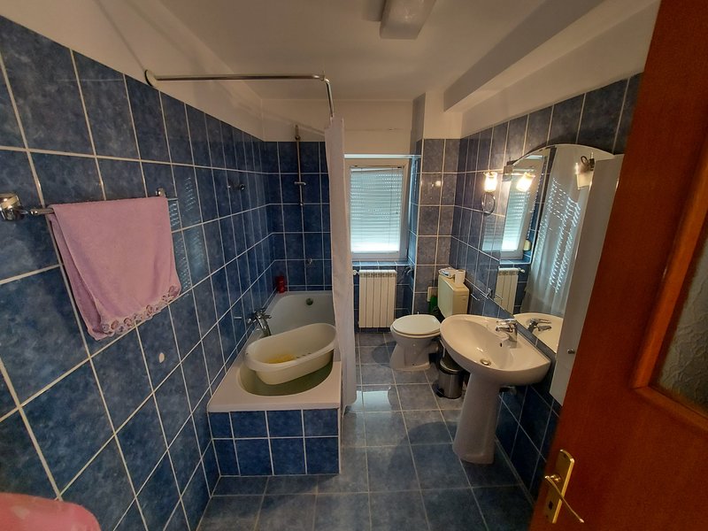 Pipera, cartier Class,